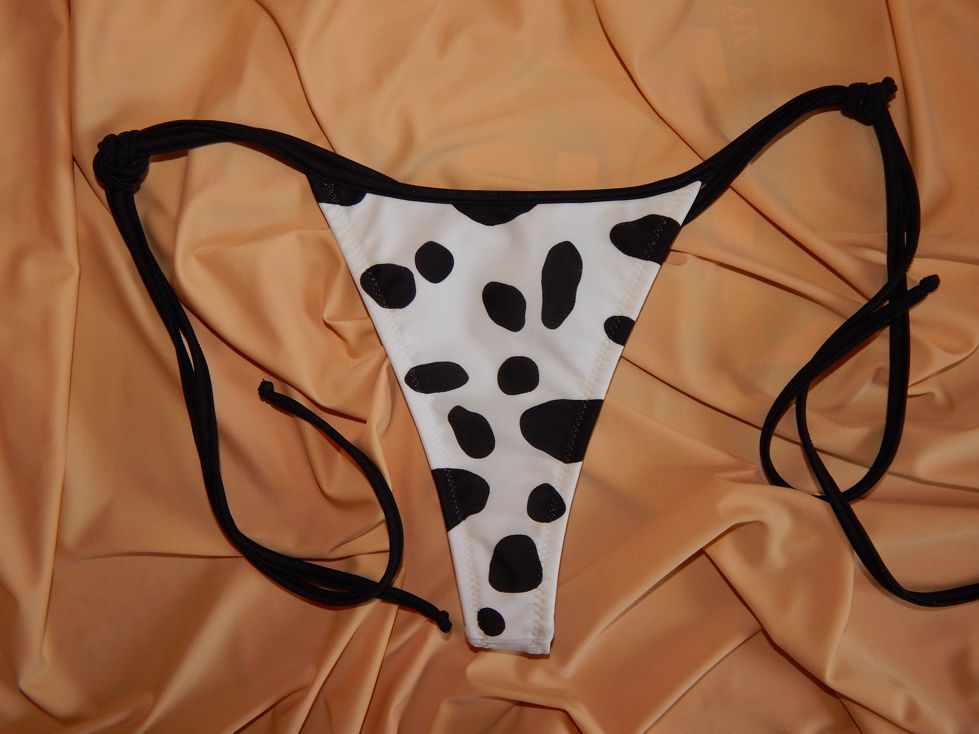 Tanga plavky 1000DA